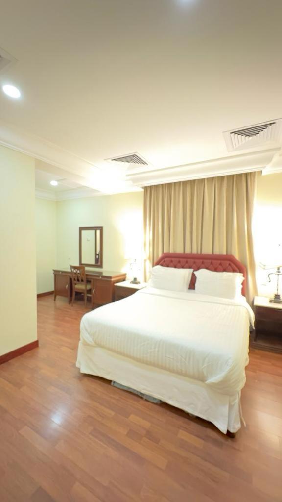 The Palace Suites Al Khobar Exteriör bild