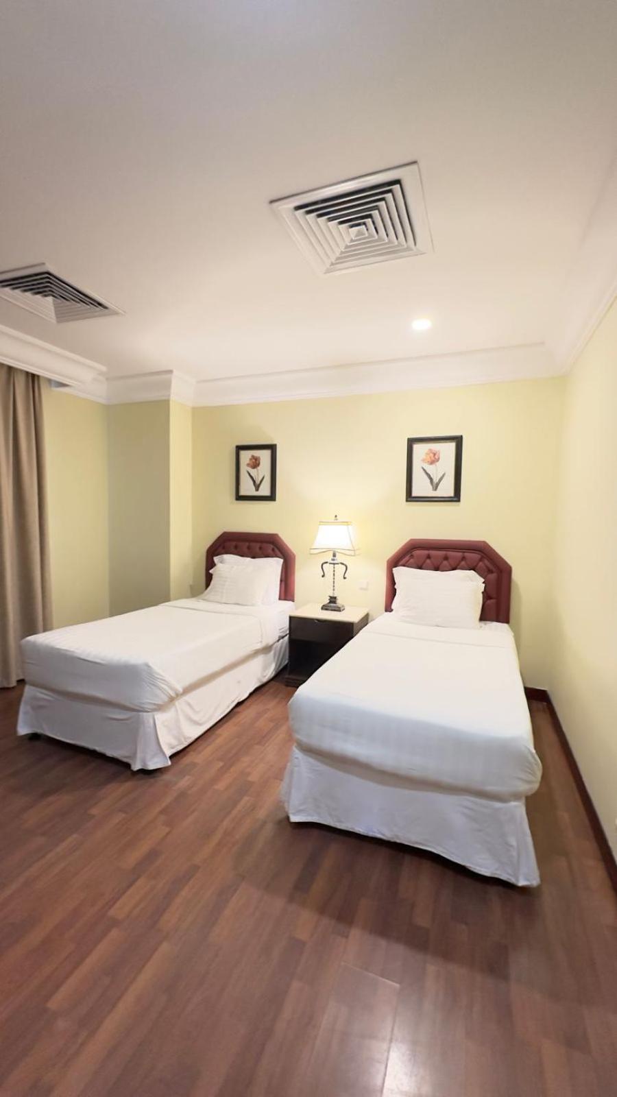The Palace Suites Al Khobar Exteriör bild