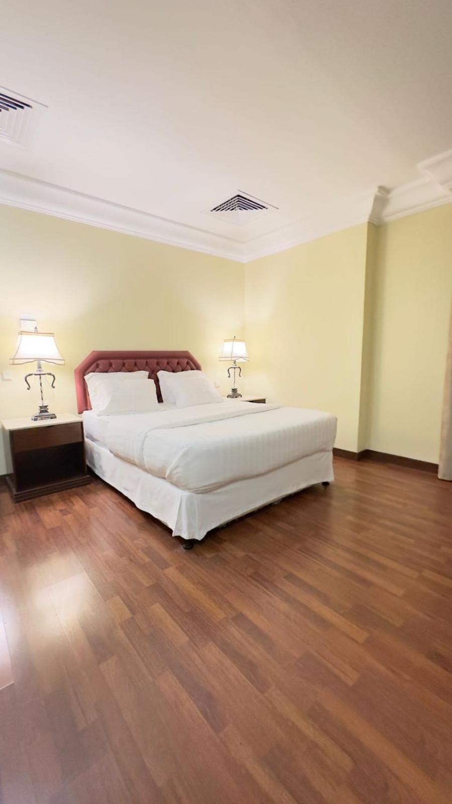 The Palace Suites Al Khobar Exteriör bild