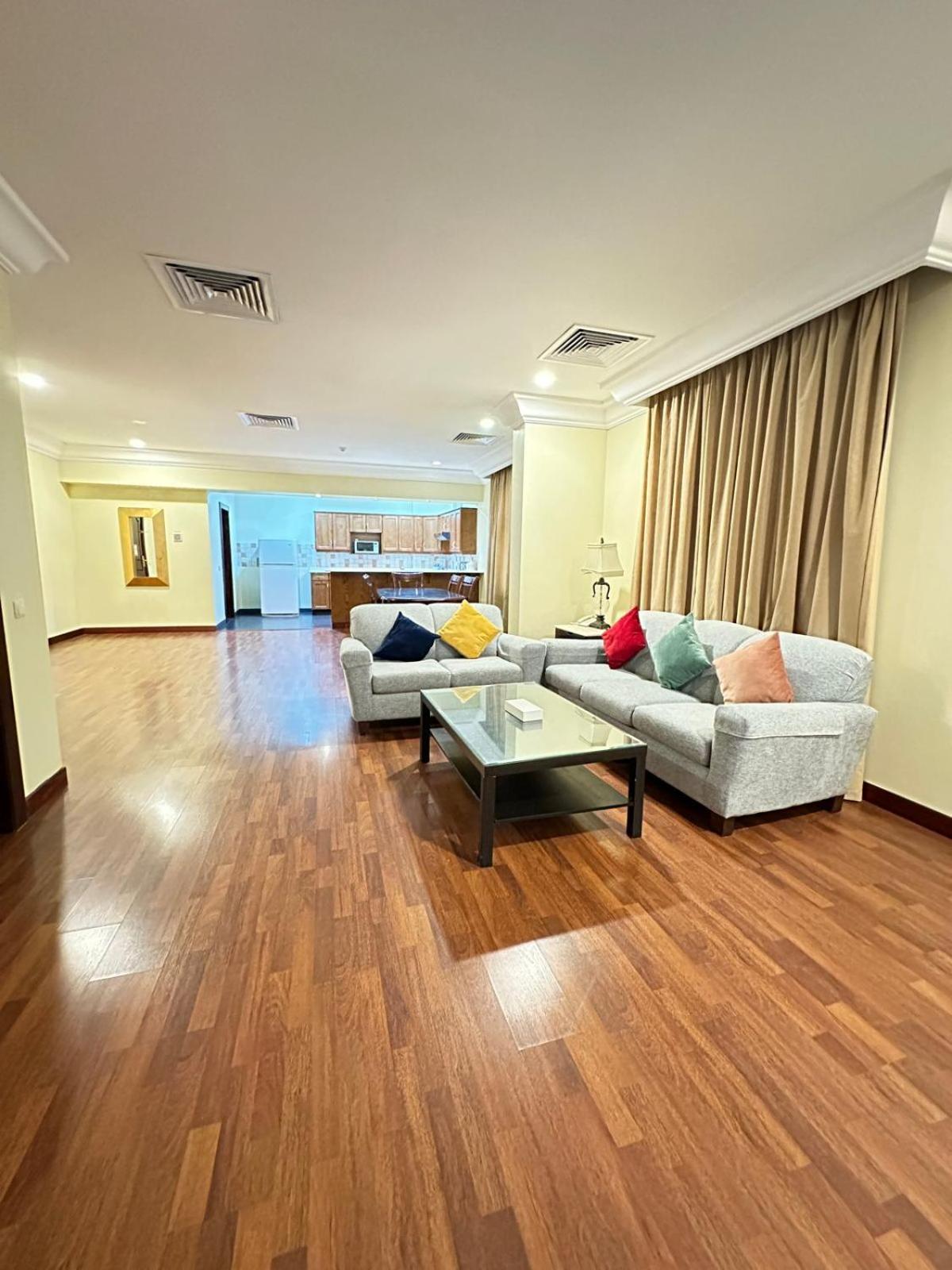 The Palace Suites Al Khobar Exteriör bild